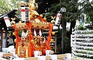 平成11年建造の宮神輿。'11.10.23.