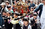 三桂の子供神輿。'12.06.10.