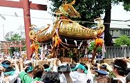 大神輿ゆえ披露困憊。'12.07.29.