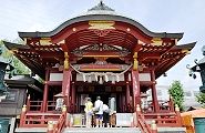 羽田神社社殿。'12.07.29.