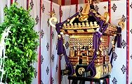 二尺五寸の中神輿。'12.06.10.