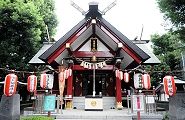 昭和41年建造の社殿。'12.07.22.