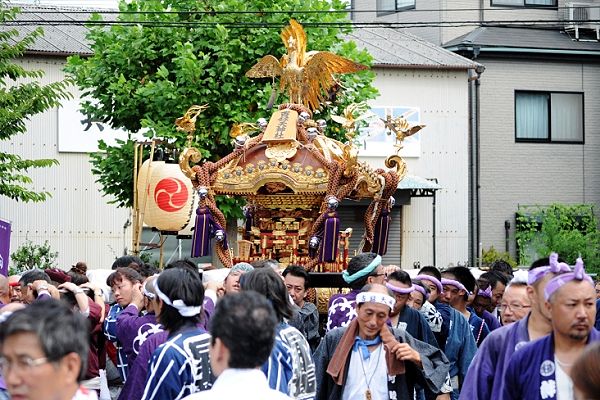 グルメシティにて駐機場所分からず足踏み。'12.09.02.