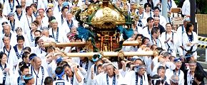 余裕の担ぎの葛西橋西詰。'12.09.02.