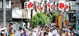全町会の高張り提灯。'12.09.09.