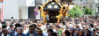 新小川町の渡御。'12.09.09.