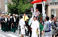 隊列の騎乗宮司。'12.09.16.