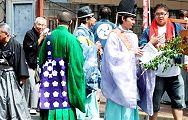 別当の僧侶が参加。'12.09.16.
