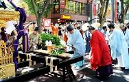 表参道九重会御旅所前での神事。'12.09.09.