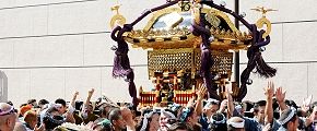 最終の担ぎだと雄叫び。'12.09.09.