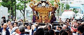 見せ場だと担ぎ手気合入る。'12.10.07.
