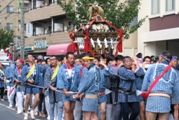 一日かけての渡御な始まりです。07.10.07.
