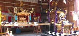 神輿庫に鎮座の神輿たち。07.10.07.