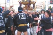 神輿担ぎを謳歌する。07.10.07.