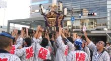 目黒交差点のど真中での差し上げ。07.10.07.