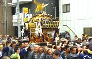 神輿担ぐ喜びが自然と出るこの笑顔。。08.06.08.