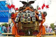 殿ヶ谷須賀神社の宮神輿は古色蒼然としている。08.07.13.