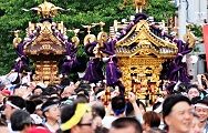 八棟屋根の息の合った連合渡御。'12.06.17.
