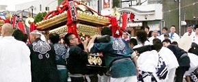 ホラヤホラヤで神輿揉み。'13.07.20.