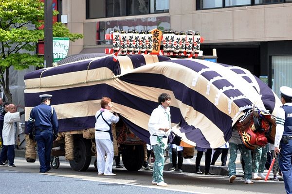 石岡若松町の幌獅子。'13.05.12.