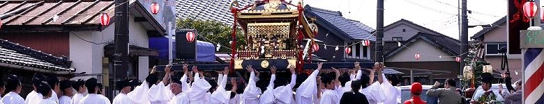 県道の花向け場所での神輿振り。'15.03.28.