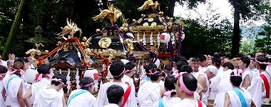 八坂から境内周回しだす。'15.08.27.