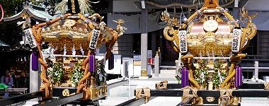 宮神輿と睦神輿。'15.10.04.
