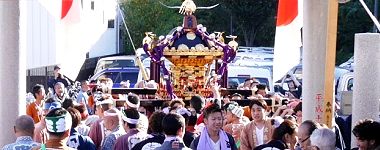 鳥居前に帰還。'15.11.03.