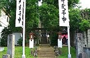 高台に建つ有馬神明社。09.10.04.