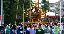 順路は長丁場入れ入れの声が飛び交う。09.10.04.