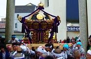 最後に参内する雷神社。'10.04.12.