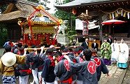 本殿周回挨拶はkouhakuとも二順。'10.04.29.