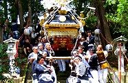 89段の石段降り。'10.04.29.)