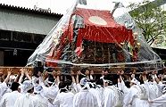 中之社の氏子祭巡行ご挨拶。'11.04.24.