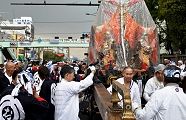 お旅所前の油小路通での田中社。'11.04.24.