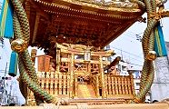 緻密な本宮神輿。'11.06.05.
