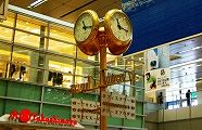 名古屋駅タワーズ時計。'11.04.10.